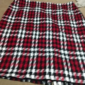 Knee length winter skirt